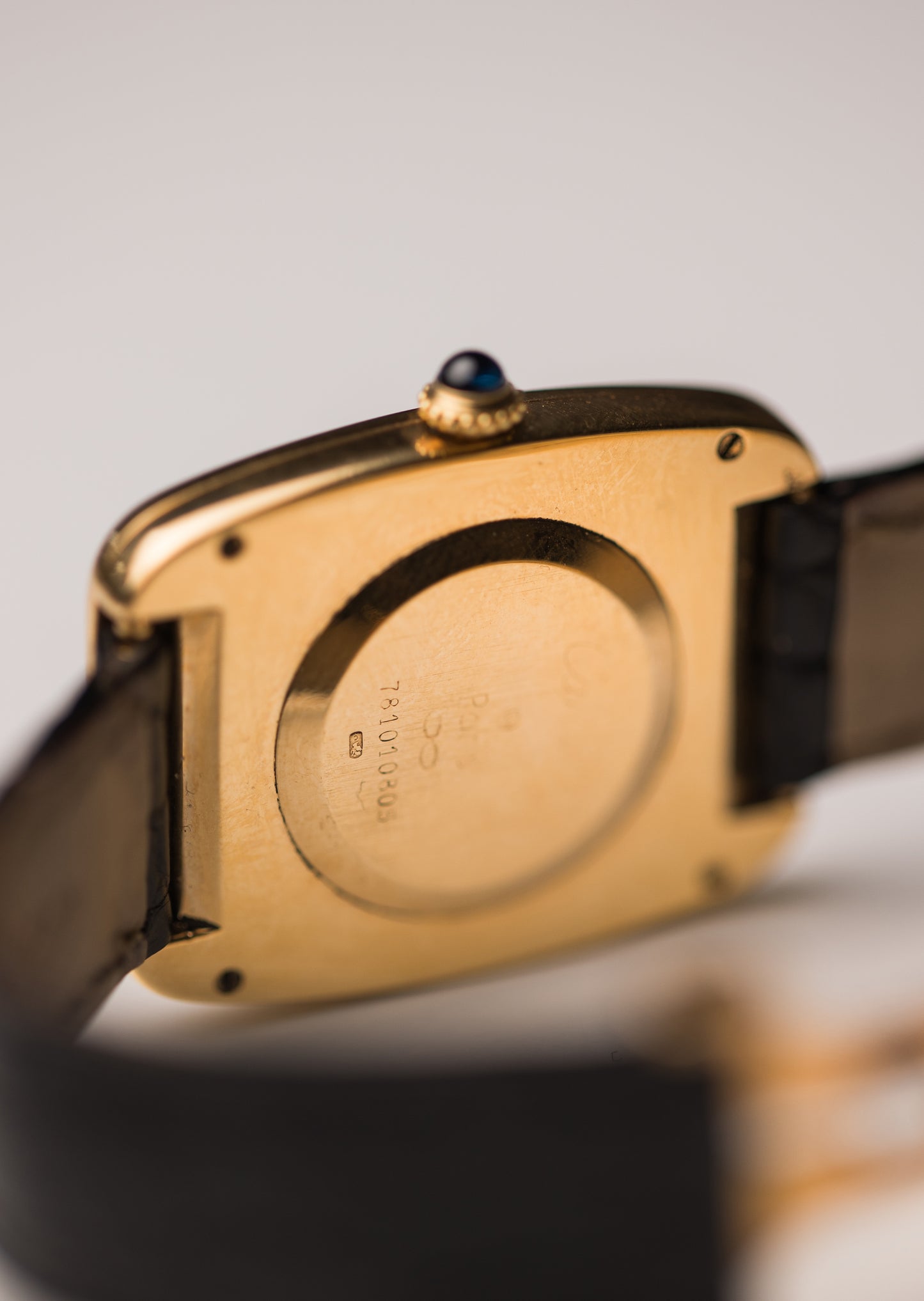 Cartier Fabergé GM 18k Gold