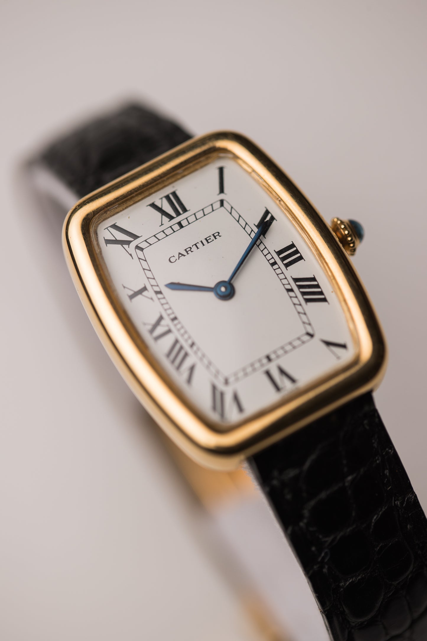 Cartier Fabergé GM 18k Gold